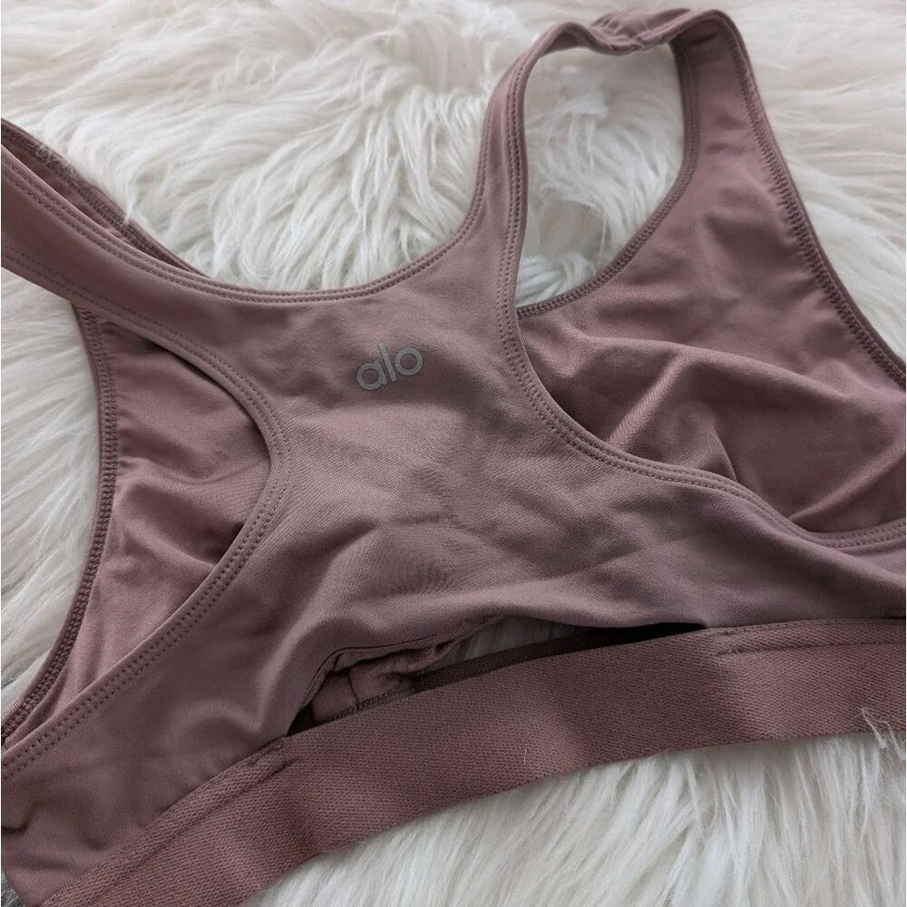 Alo Yoga Moonlit Sports Bra Keyhole Women's Mauve Pink Dusty Rose Quartz S Small